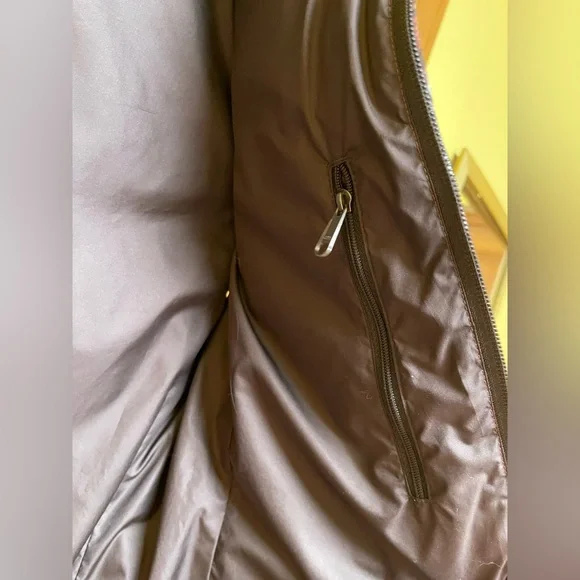 Patagonia Brown Paisley Hooded Down Puffer Vest Zip Up Women’s Size Medium - Picture 8 of 11